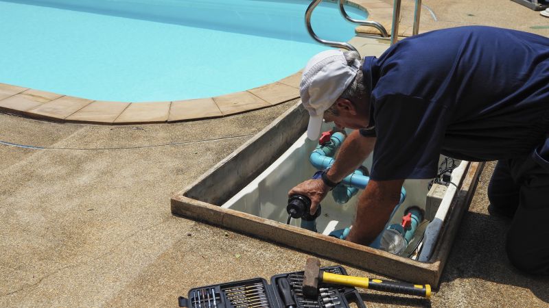 Saltwater Pool Repair Technician